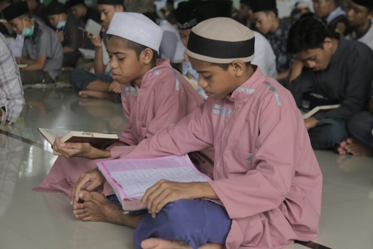 Anak Balik Sekolah, Siapa Urus? Contoh Rutin Transit di Kota Damansara